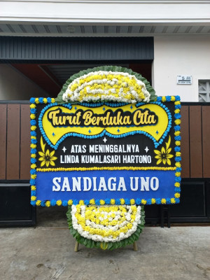 Papan Bunga Duka di Pangkalan Kerinci